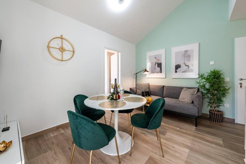 Kate With Free Parking Apartment *